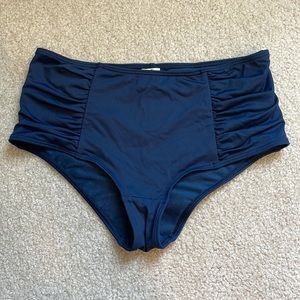 Hollister Ruched Swim Bottom Size XS